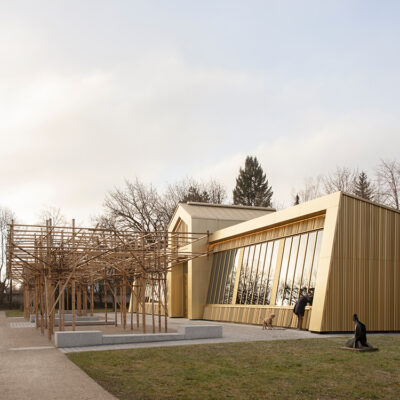 kallmann museum Blick Photovoltiakfassade