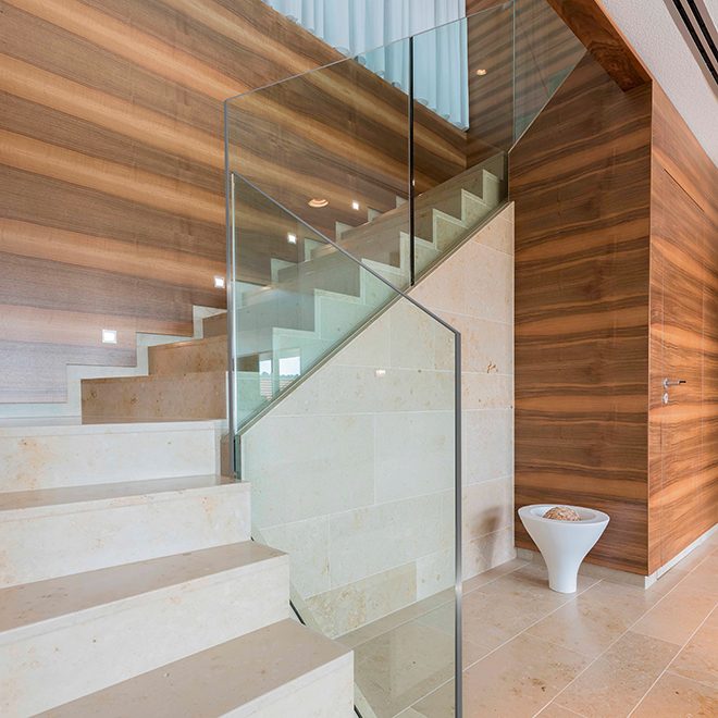 Glasgeländer Treppe ohne Handlauf